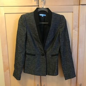 Gray and black blazer